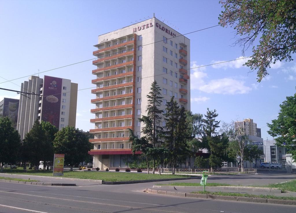 Apartmens Near Metalist Lägenhet Charkiv Exteriör bild
